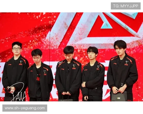 FPX激战EDG巅峰对决再燃起昔日宿敌荣耀争锋谁能笑到最后 FPX激战EDG巅峰对决再燃起昔日宿敌荣耀争锋谁能笑到最后