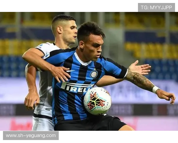 尤文图斯巅峰对决再燃意甲豪门之战谁能笑到最后