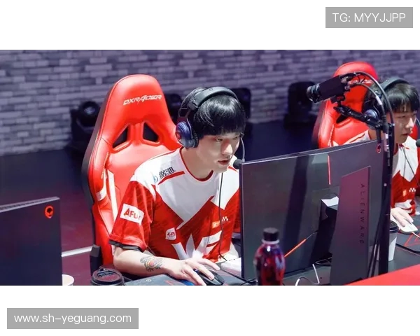 赛后分析V5与RNG对决中的表现与状态全面回顾